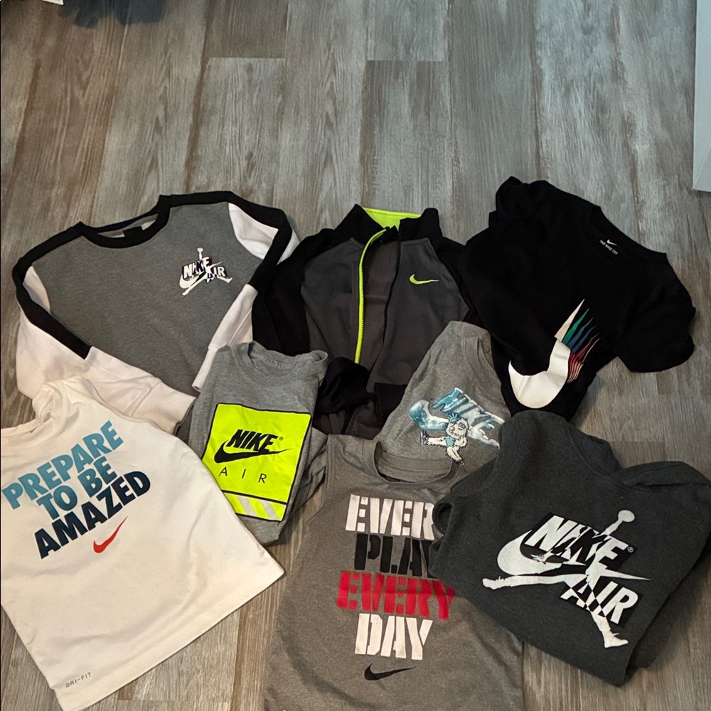 Lot of Nike Kids Long Sleeve Tees, sweatshirts, jacket, and sleeveless tees
